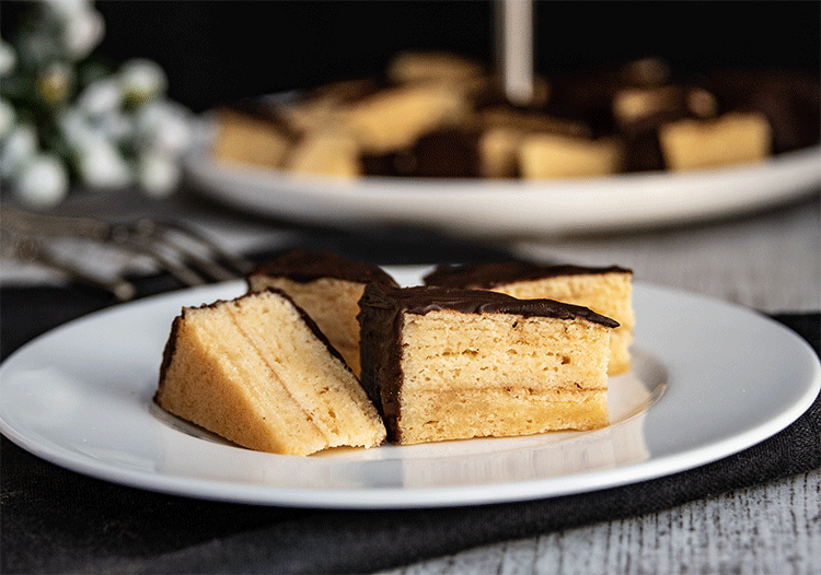 Baumkuchenspitzen mit Marzipan und Amaretto | Küchenmomente